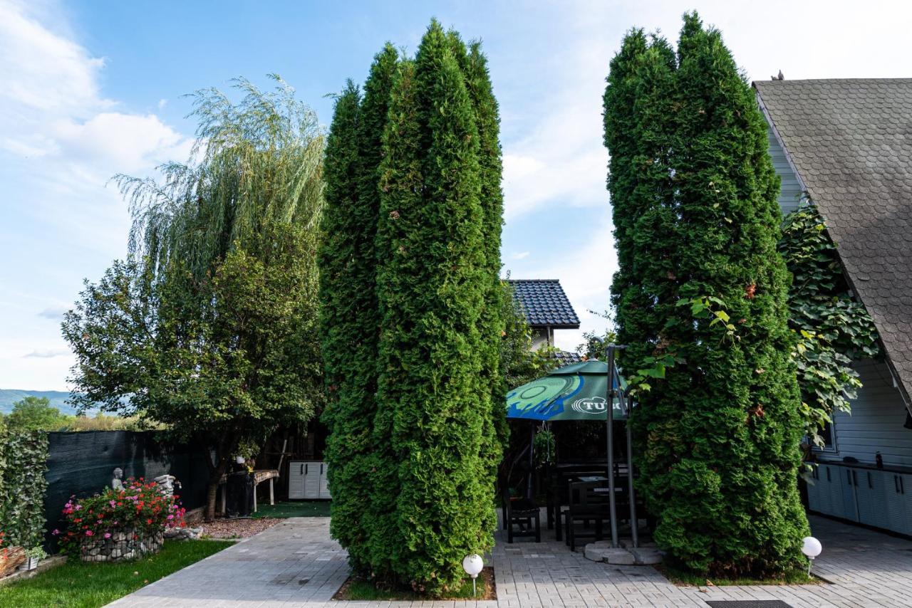K'Raman Hotel รึมนิคูวัลเจีย ภายนอก รูปภาพ